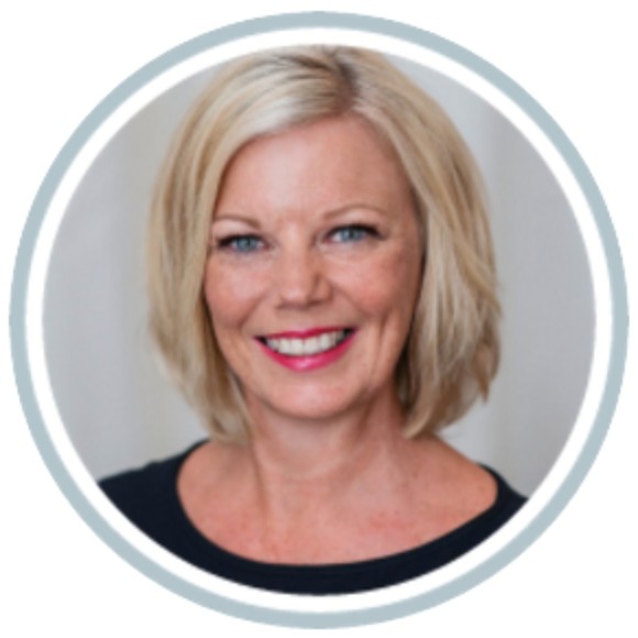 Meet your Posher, Cynthia - Picture 1 of 1